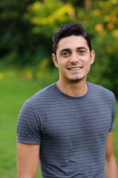<em><strong>David R. - Valdivia</strong></em>